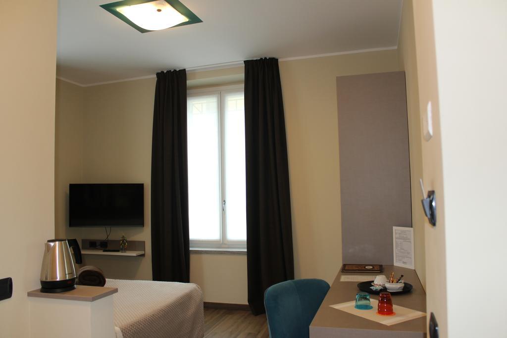 Locanda Ai Due Orsi Milaan Kamer foto