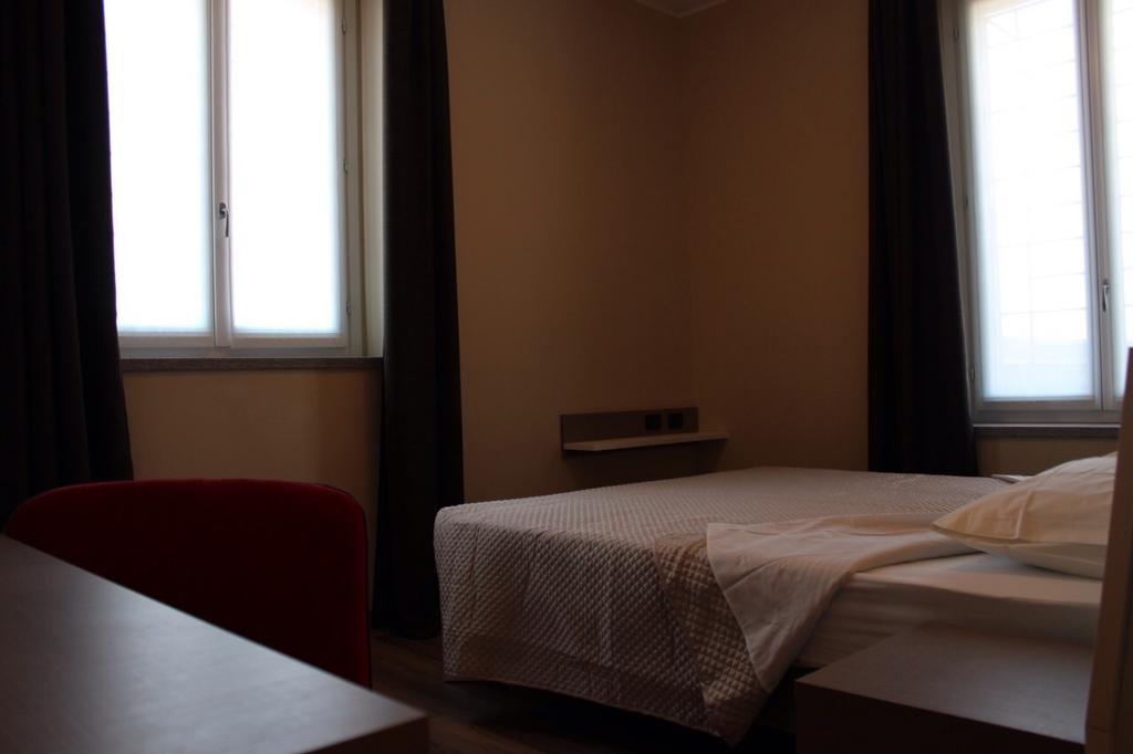 Locanda Ai Due Orsi Milaan Buitenkant foto