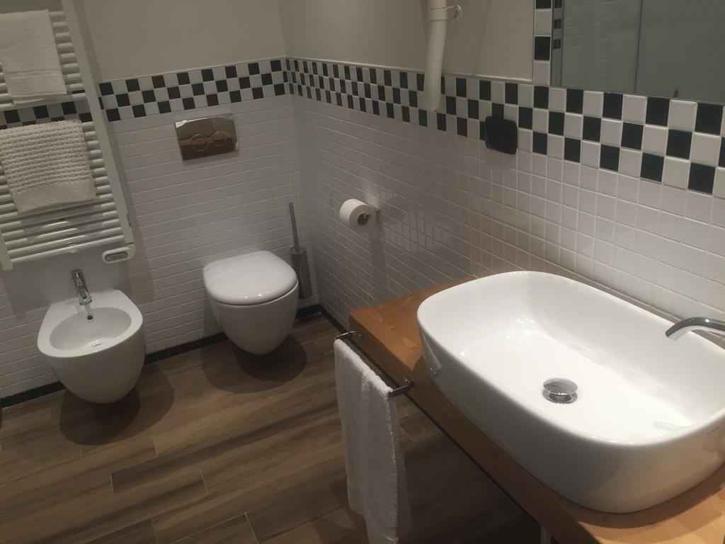 Locanda Ai Due Orsi Milaan Kamer foto